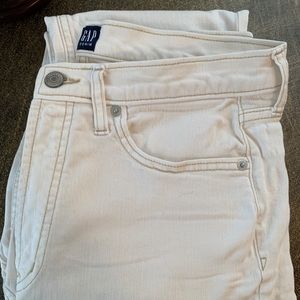 GAP ecru/cream cigarette jeans | size 10/30